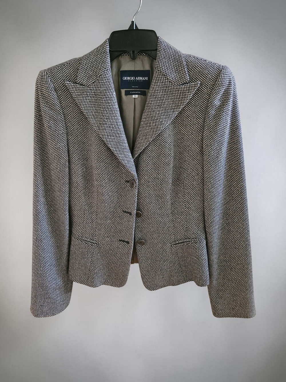 Giorgio Armani Classico 100% Cashmere Women's Black and White Tweed Blazer.Sz 38